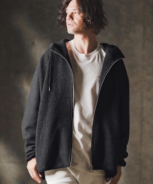 GLIMCLAP(グリムクラップ)の「mpa3856-Zip-up hoodie-Soft brushed waffle fabric- ジップアップパーカー(パーカー・メンズ・キナリ/ダークベージュ/ブラック・S/M/L)」の15枚目の写真