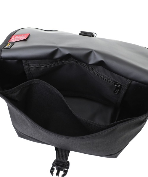 Manhattan Portage(マンハッタンポーテージ)の「Manhattan Portage/マンハッタンポーテージ ショルダーバッグ "TM paint コラボーレーション" NYLON MESSENGER BAG JR(SM) BP W/DIV LVL TMP MP1605JRBPTMP(ショルダーバッグ・メンズ・ブラック×イエロー・FREE)」の16枚目の写真