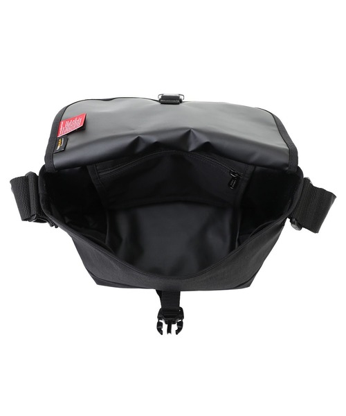 Manhattan Portage(マンハッタンポーテージ)の「Manhattan Portage/マンハッタンポーテージ ショルダーバッグ "TM paint コラボーレーション" NYLON MESSENGER BAG JR(SM) BP W/DIV LVL TMP MP1605JRBPTMP(ショルダーバッグ・メンズ・ブラック×イエロー・FREE)」の12枚目の写真