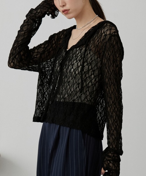 nui nullu（ヌイヌル）の「【nui nullu】ショート丈メローレースシアーパーカー（パーカー・レディース・ブラック/ブラウン/ホワイト・FREE）」の2枚目の写真