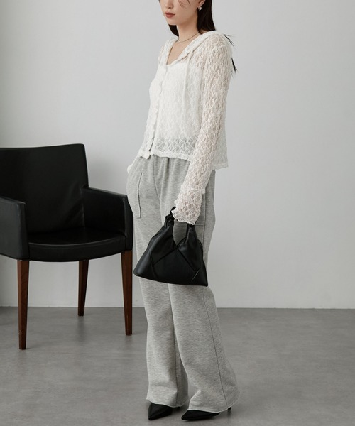 nui nullu（ヌイヌル）の「【nui nullu】ショート丈メローレースシアーパーカー（パーカー・レディース・ブラック/ブラウン/ホワイト・FREE）」の14枚目の写真