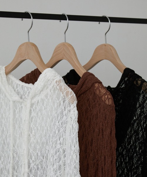 nui nullu（ヌイヌル）の「【nui nullu】ショート丈メローレースシアーパーカー（パーカー・レディース・ブラック/ブラウン/ホワイト・FREE）」の4枚目の写真