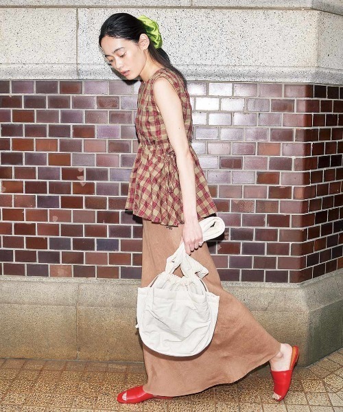 MEDE19F(メデジュウキュウ)の「BRAND NEW MIX STYLE 旅のおともに最適! 持ち手が2ーWAYの撥水バッグ(ショルダーバッグ・レディース・ブルー/パープル/ホワイト・ONE SIZE)」の15枚目の写真