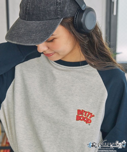 BETTY BOOP（ベティ・ブープ）の「【BettyBoop(TM)】ベティー ブープ(TM) 別注  ヴィンテージプリント オーバーサイズ ラグラン長袖Tシャツ（Tシャツ/カットソー・レディース・ブラック/ネイビー・FREE）」の19枚目の写真