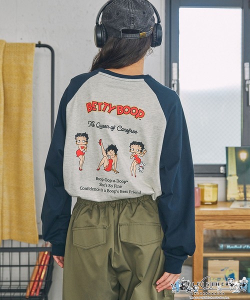 BETTY BOOP（ベティ・ブープ）の「【BettyBoop(TM)】ベティー ブープ(TM) 別注  ヴィンテージプリント オーバーサイズ ラグラン長袖Tシャツ（Tシャツ/カットソー・レディース・ブラック/ネイビー・FREE）」の22枚目の写真