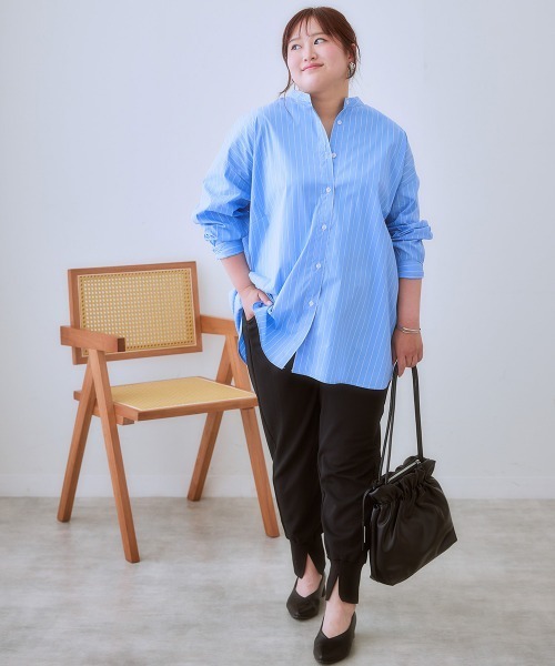 SMILE LAND（スマイルランド）の「＜大きいサイズ＞よく伸びる足首すっきりスリットジョガーパンツ（ゆったりヒップ）（その他パンツ・レディース・ブラック/モカ・5L/LL/4L/3L/L）」の7枚目の写真