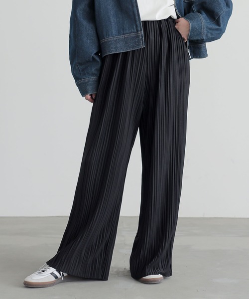 n'OrLABEL（ノアールレーベル）の「【機能素材】『セルフカットプリーツパンツ』（その他パンツ・レディース・ブラック/ネイビー/マルチ・2/1）」の2枚目の写真