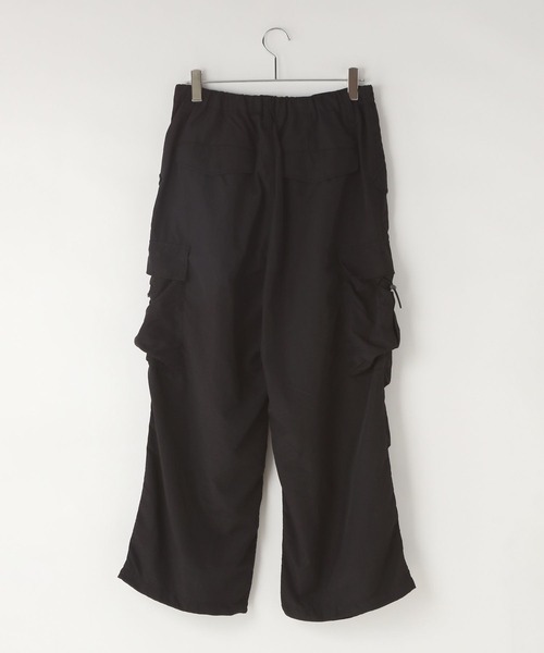 LOWRYS FARM（ローリーズファーム）の「ナイロンドロストＰＫカーゴパンツ　 586500（カーゴパンツ・メンズ・ブラック/ブラウン・MEDIUM/LARGE）」の9枚目の写真