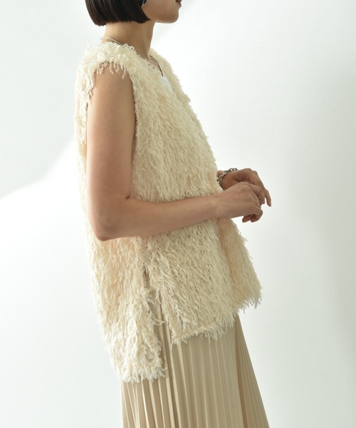 INTERPLANET（インタープラネット）の「【ａｃｔｕｅｌ】フェザージャガードＶネックベスト（ベスト・レディース・ブラウン/アイボリー/ブラック・FREE）」の17枚目の写真