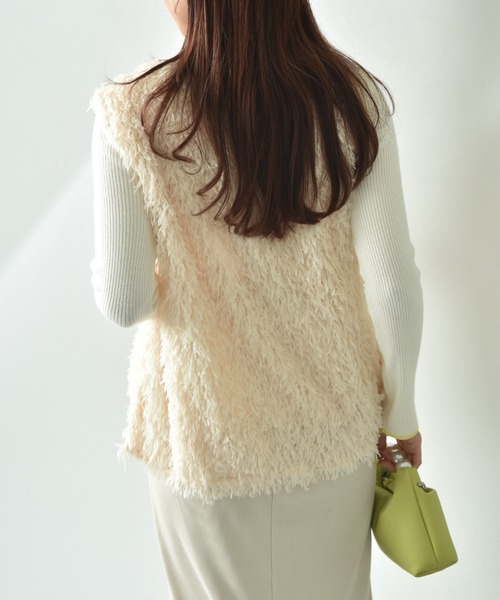 INTERPLANET（インタープラネット）の「【ａｃｔｕｅｌ】フェザージャガードＶネックベスト（ベスト・レディース・ブラウン/アイボリー/ブラック・FREE）」の8枚目の写真