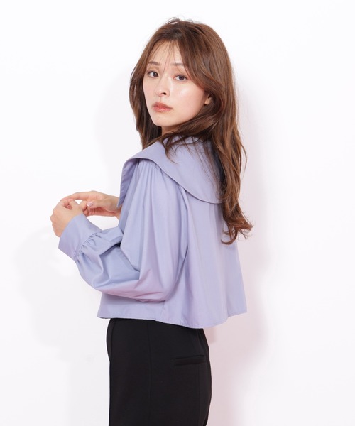 JILL by JILL STUART(ジルバイジルスチュアート)の「◇ビッグカラー短丈ブラウス(シャツ/ブラウス・レディース・ブラック/ブルー/ホワイト・FREE)」の21枚目の写真