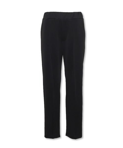 Re.Verofonna（ヴェロフォンナ）の「センタータックストレッチパンツ