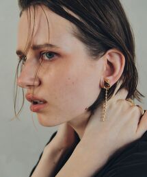 YECCA VECCA | マーブルボールチェーンイヤリング(イヤリング)