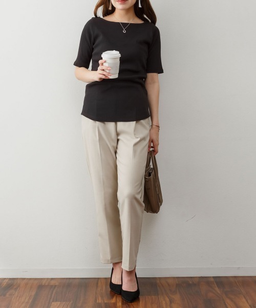 RCD(アールシーディー)の「ボートネック5分袖コットンリブTシャツ(Tシャツ/カットソー・レディース・ブラック/オフホワイト/ベージュ・LL/L/M)」の12枚目の写真