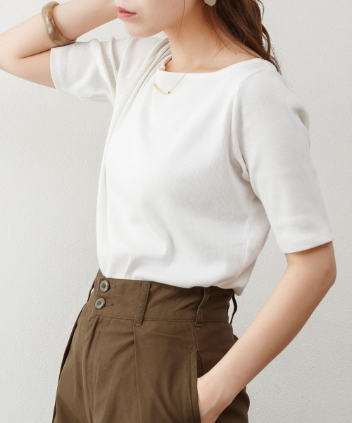 RCD(アールシーディー)の「ボートネック5分袖コットンリブTシャツ(Tシャツ/カットソー・レディース・ブラック/オフホワイト/ベージュ・LL/L/M)」の5枚目の写真