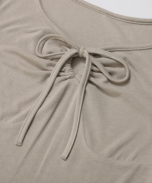 nouvellemoi（ヌーベルモイ）の「クロスストラップリボンギャザーカットソー（Tシャツ/カットソー・レディース・グレイッシュベージュ/ブラック/ホワイト/チャコールグレー・L/M/S）」の22枚目の写真