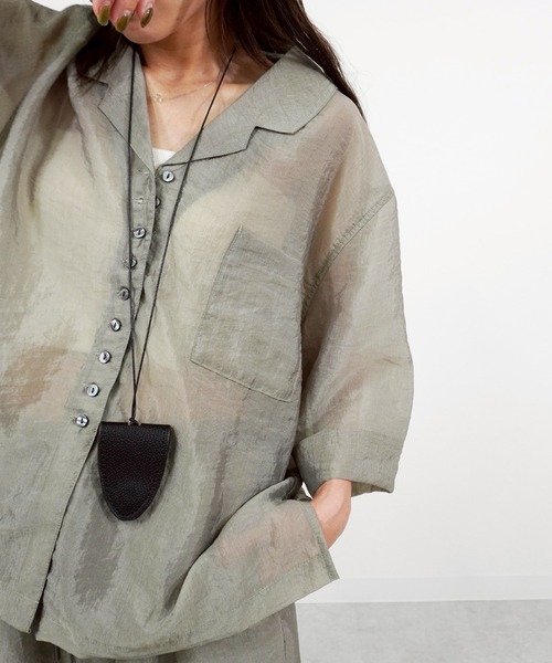 gossara（ゴサラ）の「サングラスホルダーNC（ネックレス・レディース・ブラウン系その他/ブラック・FREE）」の9枚目の写真