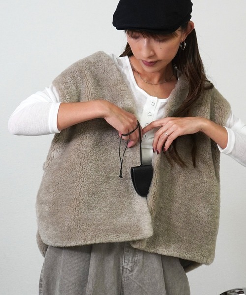 gossara（ゴサラ）の「サングラスホルダーNC（ネックレス・レディース・ブラウン系その他/ブラック・FREE）」の21枚目の写真