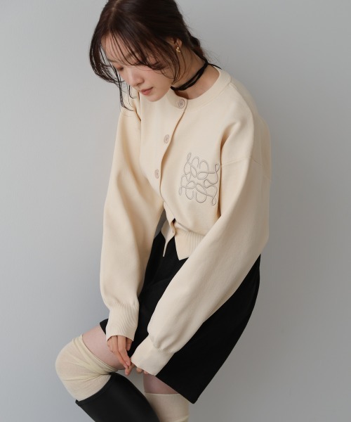 Bab(バブ)の「コード刺繍ニットカーディガン(カーディガン/ボレロ・レディース・ブラウン/アイボリー/ブラック・FREE)」の6枚目の写真