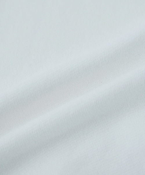 LA MARINE FRANCAISE(マリン フランセーズ)の「【LA HUTTE】別注クロップドスウェット(Tシャツ/カットソー・レディース・オフホワイト・FREE)」の2枚目の写真