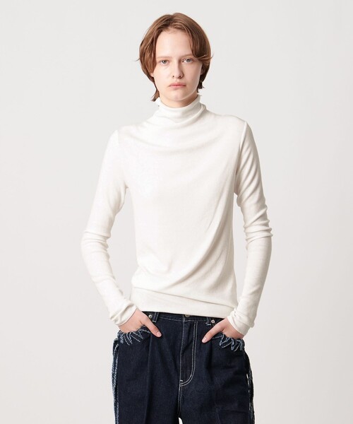 AEWEN MATOPH（イウエン マトフ）の「＜AEWEN MATOPH＞テレコハイネックロングスリーブカットソー（Tシャツ/カットソー・レディース・ブラック/オフホワイト・FREE）」の4枚目の写真