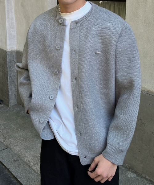 Otte(オッテ)の「ラウンドネックニットカーディガン(カーディガン/ボレロ・メンズ・ブラック/グレー・SMALL/MEDIUM/LARGE/X-LARGE)」の2枚目の写真