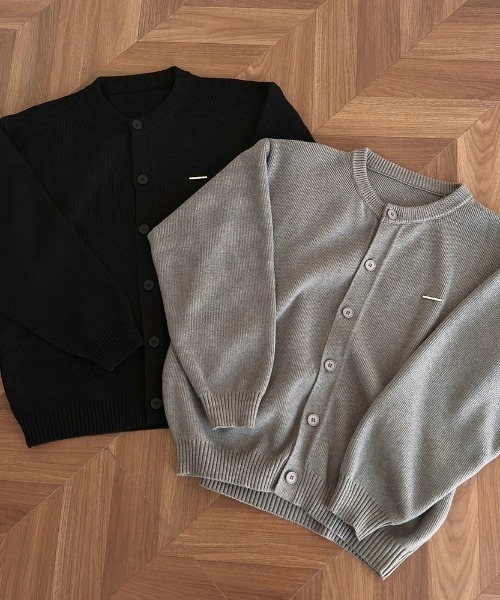 Otte(オッテ)の「ラウンドネックニットカーディガン(カーディガン/ボレロ・メンズ・ブラック/グレー・SMALL/MEDIUM/LARGE/X-LARGE)」の20枚目の写真