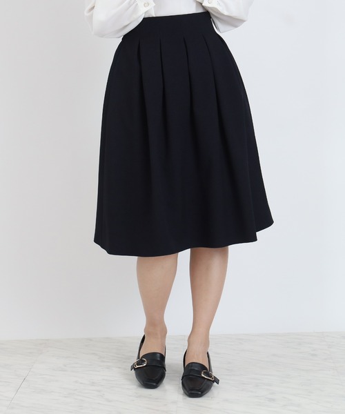 TRUDEA（トルディア）の「タックフレアスカート（スカート・レディース・ブラウン/ネイビー/ベージュ/チャコールグレー・MEDIUM/LARGE）」の20枚目の写真