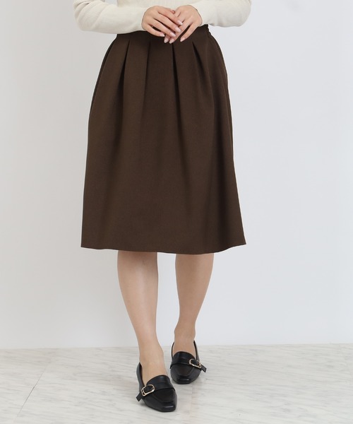 TRUDEA（トルディア）の「タックフレアスカート（スカート・レディース・ブラウン/ネイビー/ベージュ/チャコールグレー・MEDIUM/LARGE）」の15枚目の写真