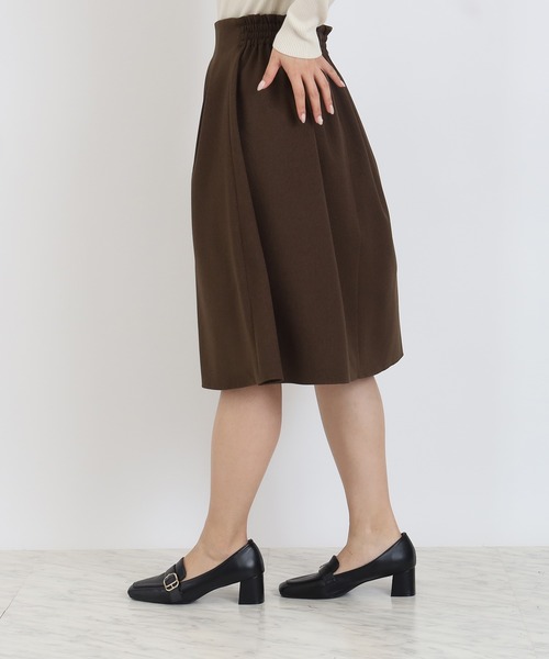 TRUDEA（トルディア）の「タックフレアスカート（スカート・レディース・ブラウン/ネイビー/ベージュ/チャコールグレー・MEDIUM/LARGE）」の16枚目の写真