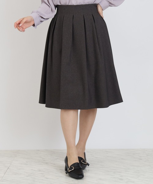TRUDEA（トルディア）の「タックフレアスカート（スカート・レディース・ブラウン/ネイビー/ベージュ/チャコールグレー・MEDIUM/LARGE）」の10枚目の写真