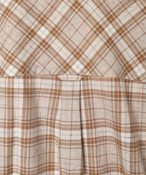 Columbia(コロンビア)の「Columbia/ウィメンズ ブルーポイントクリークウーブン ロングスリーブシャツ チェック/コロンビア(シャツ/ブラウス・レディース・レッド/ネイビー/ベージュ/ブルー・L/XL/M/S)」の15枚目の写真