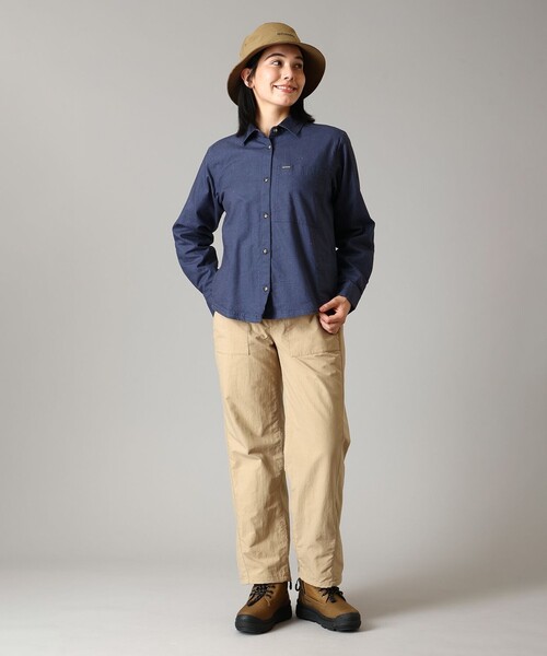 Columbia(コロンビア)の「Columbia/ ウィメンズブルーポイントクリークウーブンLSシャツ /コロンビア(シャツ/ブラウス・レディース・レッド/ネイビー/ベージュ/ブルー・L/XL/M/S)」の12枚目の写真