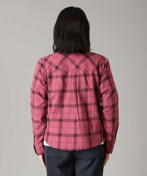 Columbia(コロンビア)の「Columbia/ ウィメンズブルーポイントクリークウーブンLSシャツ /コロンビア(シャツ/ブラウス・レディース・レッド/ネイビー/ベージュ/ブルー・L/XL/M/S)」の11枚目の写真