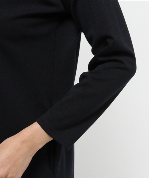 N.(N. Natural Beauty Basic)(エヌエヌナチュラルビューティーベーシック)の「ポンチサックワンピース(ワンピース・レディース・ベージュ/ネイビー/グレー/ベージュ系その他・MEDIUM)」の9枚目の写真