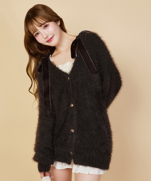 one after another NICE CLAUP（ワンアフターアナザーナイスクラップ）の「【今すぐお届け可能!セットで着れる】milkyフェザーニットロングカーディガン（カーディガン/ボレロ・レディース・ダークブラウン/ピンク/オフホワイト/グレー/サックスブルー・FREE）」の2枚目の写真