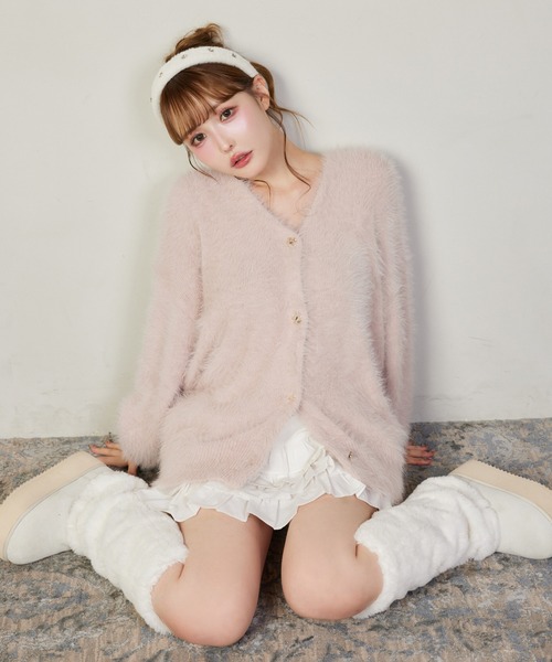 one after another NICE CLAUP（ワンアフターアナザーナイスクラップ）の「【今すぐお届け可能!セットで着れる】milkyフェザーニットロングカーディガン（カーディガン/ボレロ・レディース・ダークブラウン/ピンク/オフホワイト/グレー/サックスブルー・FREE）」の5枚目の写真