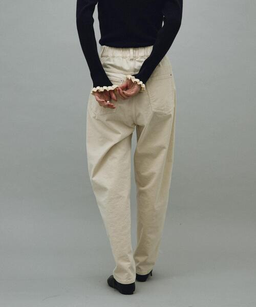 URBAN RESEARCH Sonny Label（アーバンリサーチサニーレーベル）の「コーデュロイカーブパンツ（その他パンツ・レディース・ベージュ/オフホワイト/チャコールグレー・36/38）」の8枚目の写真