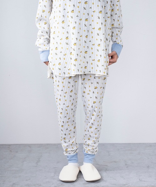 FRUIT OF THE LOOM（フルーツオブザルーム）の「レトロ調ワッフルルーム上下 / 長袖上下２点セット / ブランドロゴ総柄 / ワンマイルウェア（その他ルームウェア・レディース・サックスブルー/ピンク・M）」の14枚目の写真