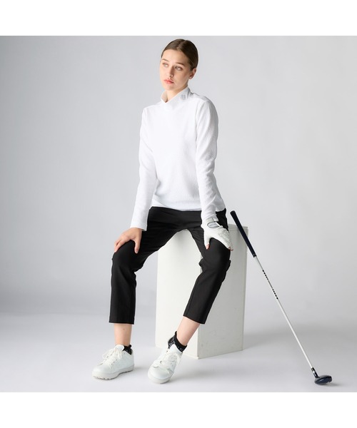 marie claire（マリ・クレール）の「marie claire GOLF マリクレールゴルフ ゴルフウェア 膨れジャガード  エンボス加工 長袖 モックネックシャツ（シャツ/ブラウス・レディース・ホワイト/ブラック/グレー・M/L/LL）」の6枚目の写真