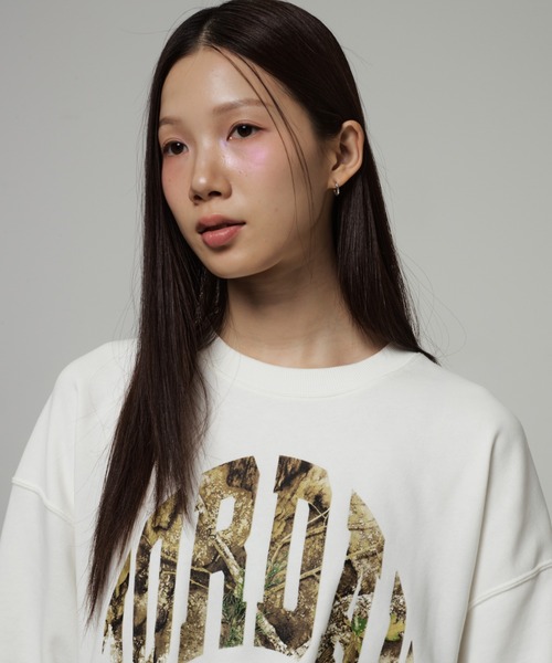 JORDAN BRAND（ジョーダンブランド）の「ジョーダン ブルックリン メンズ フレンチテリー リアルツリー クルーネック スウェットシャツ / Jordan Brooklyn Men's French Terry Realtree Crew-Neck Sweatshirt IM6304-133 Sail（スウェット・メンズ・クリーム・L/2XL/S/M/XL）」の3枚目の写真