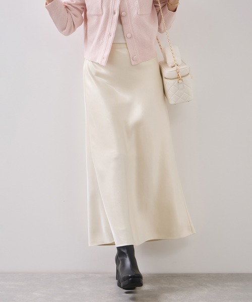 VIS（ビス）の「シャイニーナローフレアスカート（スカート・レディース・キナリ/ブラック・FREE）」の19枚目の写真