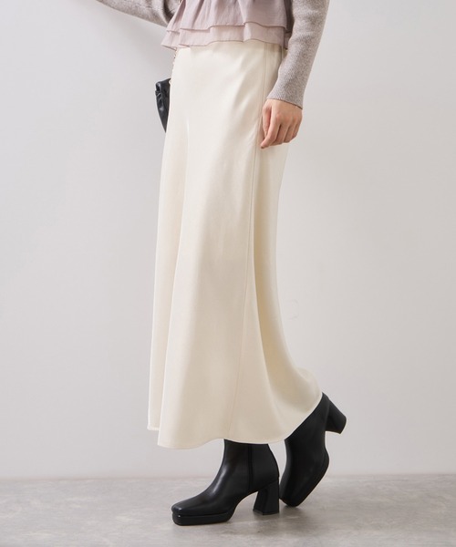 VIS（ビス）の「シャイニーナローフレアスカート（スカート・レディース・キナリ/ブラック・FREE）」の20枚目の写真