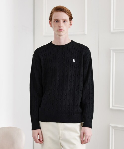 TAKEO KIKUCHI（タケオキクチ）の「【LIMITED】ワンポイント刺繍ケーブルニット（ニット/セーター・メンズ・ブラック/ベージュ/ダークグレー/ブルー系その他/ホワイト系・01/02/03/04）」の2枚目の写真