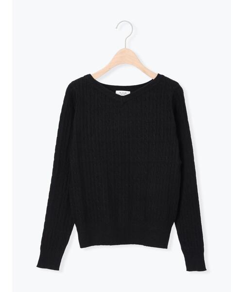 Te chichi TERRASSE（テチチテラス）の「もちもちケーブルVネックニット（ニット/セーター・レディース・オフホワイト/グレー/ブラック/レッド・F）」の3枚目の写真