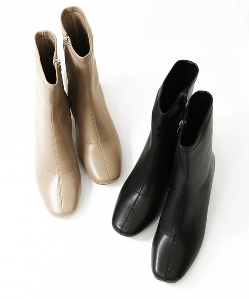 Gready Brilliant(グレディブリリアン)の「ストレッチショートブーツ(ブーツ・レディース・ブラック/グレイッシュベージュ・36/37/38)」の18枚目の写真