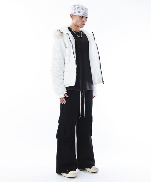 SHORT ROUND(ショートラウンド)の「SHORT ROUND/2WAYシャイニーパファーフーディー(ダウンジャケット/コート・メンズ・ブラック/ホワイト・MEDIUM/LARGE)」の20枚目の写真