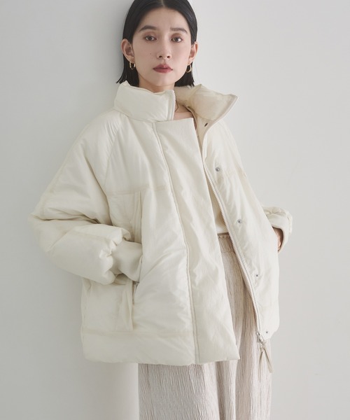 hunch（ハンチ）の「中綿 ワッシャーナイロン(撥水)ショートブルゾン（ブルゾン・レディース・オフホワイト/ブラウン/ブラック・FREE）」の2枚目の写真