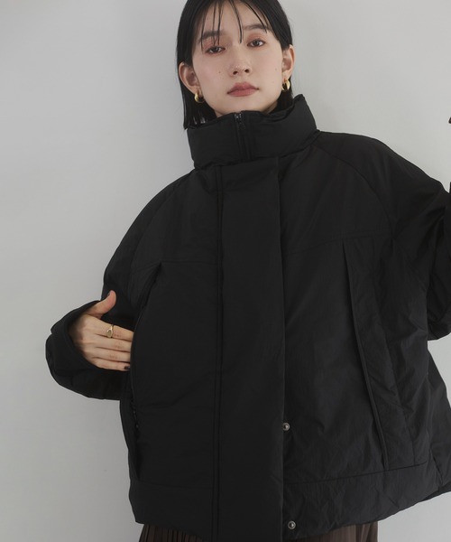 hunch（ハンチ）の「中綿 ワッシャーナイロン(撥水)ショートブルゾン（ブルゾン・レディース・オフホワイト/ブラウン/ブラック・FREE）」の16枚目の写真