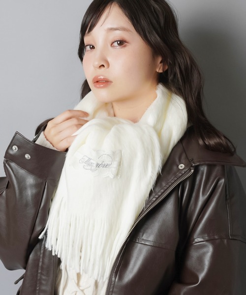 SPINNS（スピンズ）の「とろける触り心地☆冬のガーリーシャギーマフラー/ストール/レース（マフラー・レディース・ブルー/アイボリー/ピンク・ONESIZE）」の12枚目の写真